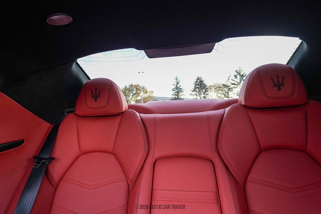 Used 2016 Maserati GranTurismo MC RWD image 48