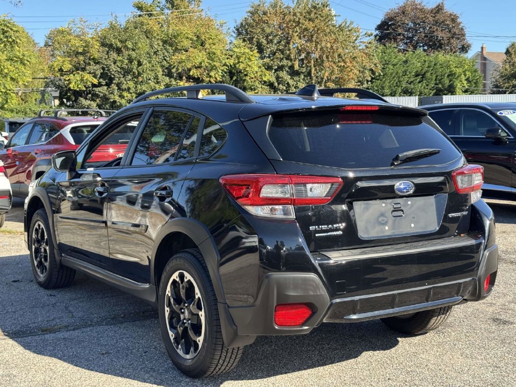 Used 2021 Subaru Crosstrek 2.0i Premium w/ Moonroof Package AWD/4WD image 8