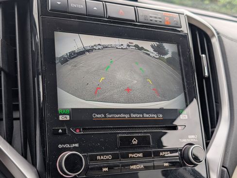 Used 2022 Subaru Ascent Limited AWD/4WD image 12