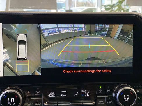 Used 2023 Toyota Highlander Platinum image 20