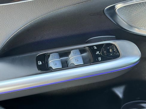 Used 2024 Mercedes-Benz C 300 4MATIC Sedan image 13