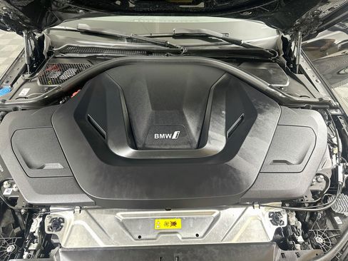 Used 2023 BMW i4 eDrive35 w/ Premium Package RWD image 34