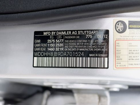 Used 2013 Mercedes-Benz E 350 4MATIC Wagon image 40