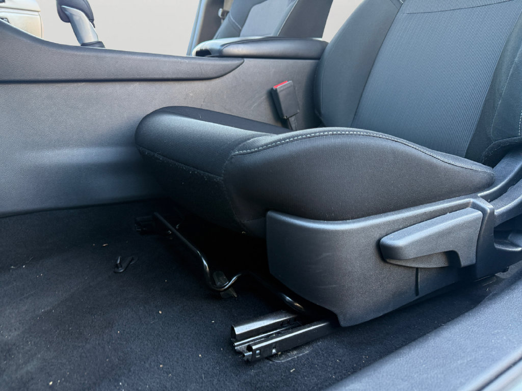 Used 2025 Nissan Sentra SV FWD image 23