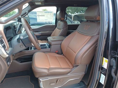 New 2025 Ford F250 King Ranch w/ Chrome Package image 12