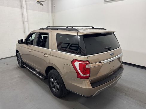 Used 2020 Ford Expedition XLT w/ FX4 Off-Road Package image 19