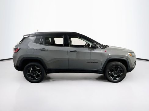 Used 2022 Jeep Compass Trailhawk w/ Sun and Sound Group AWD/4WD image 4