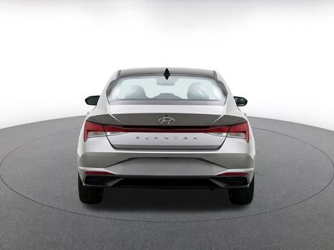 Used 2026 Hyundai Elantra Sport FWD image 8