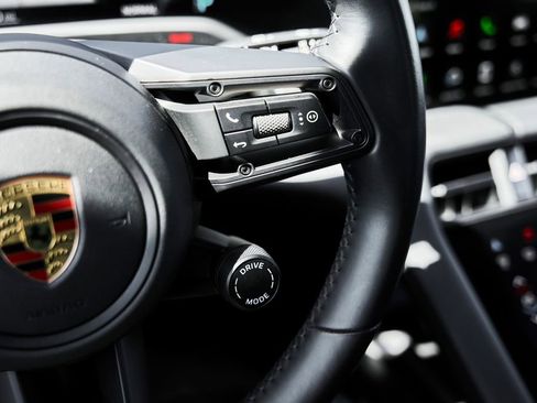 Used 2022 Porsche Taycan 4 Cross Turismo image 58