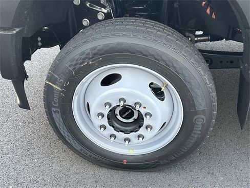 New 2026 Ford F450 XL image 7