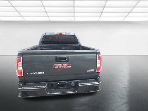 Used 2015 GMC Canyon SLE w/ All-Terrain Package AWD/4WD image 6