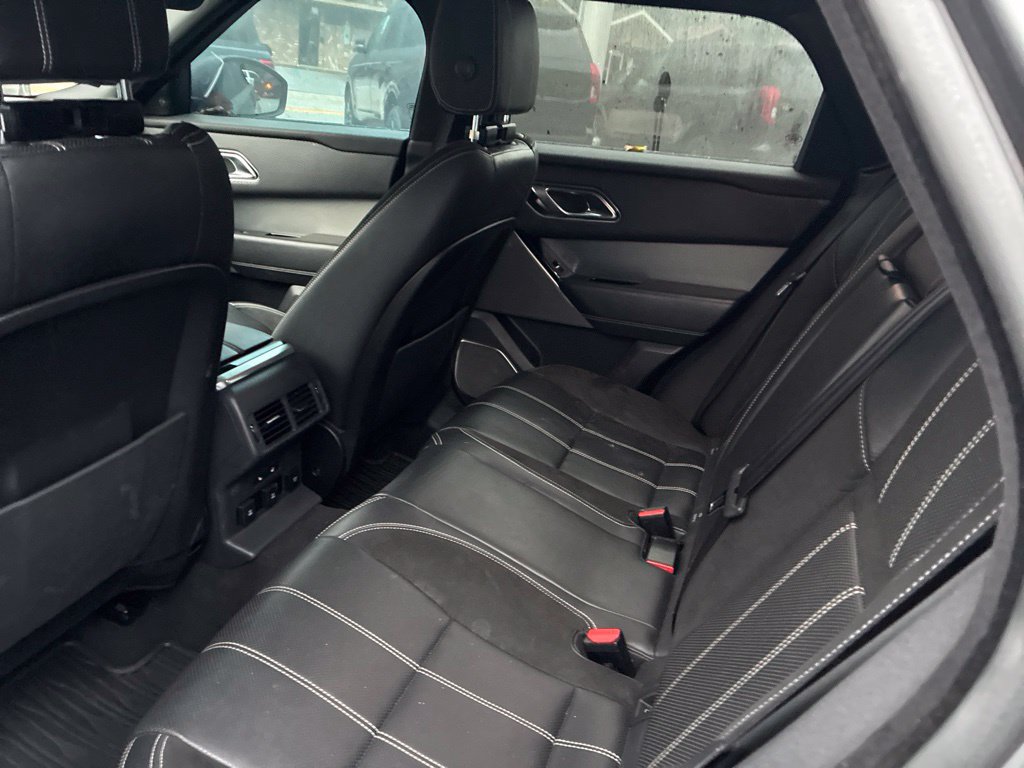 Used 2018 Land Rover Range Rover Velar R-Dynamic SE AWD/4WD image 20