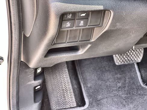 Used 2020 Honda CR-V EX-L image 29