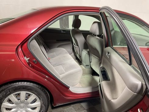 Used 2006 Toyota Camry FWD image 23