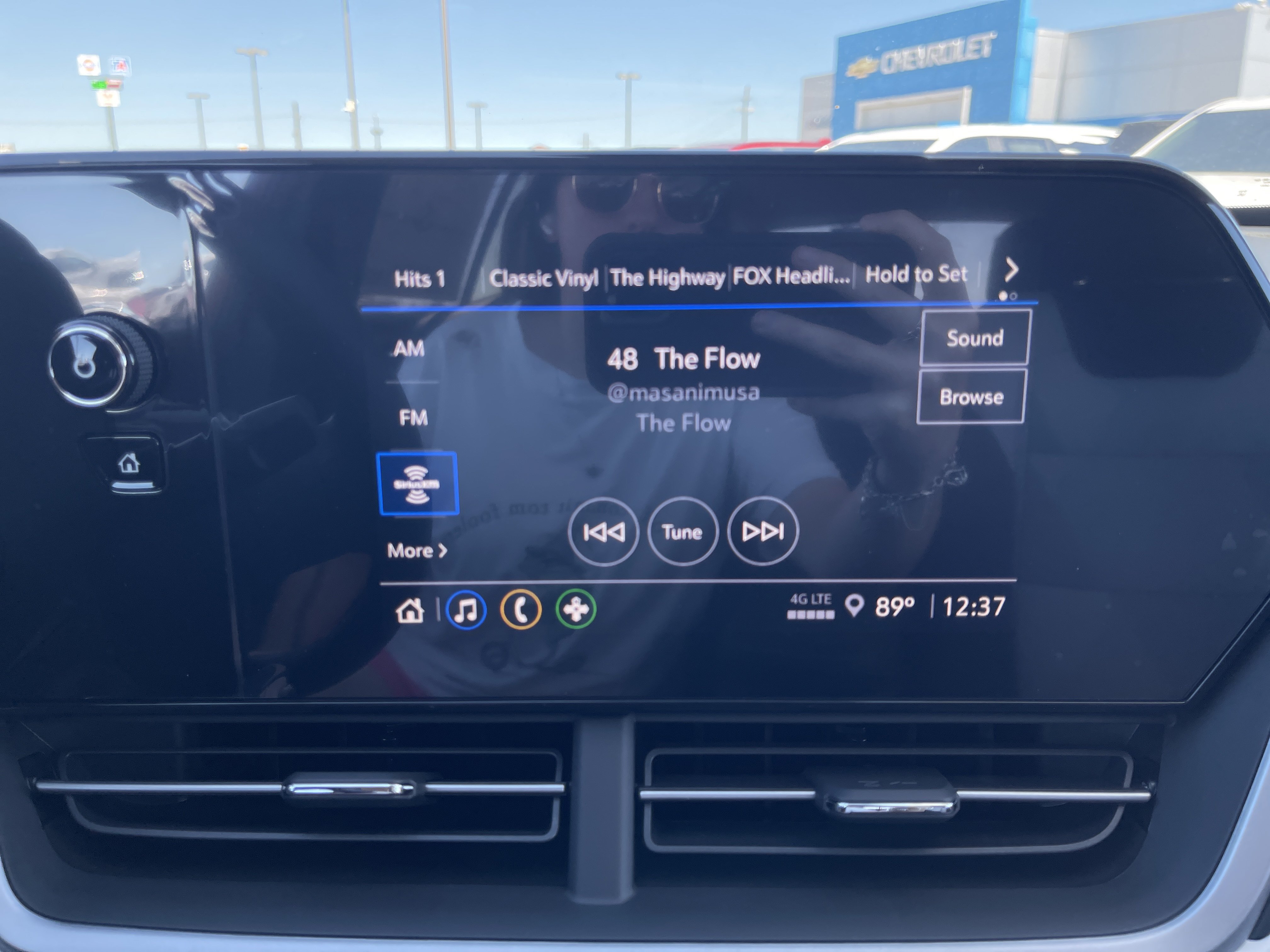 New 2026 Chevrolet Trax LS w/ LS Convenience Package FWD image 25