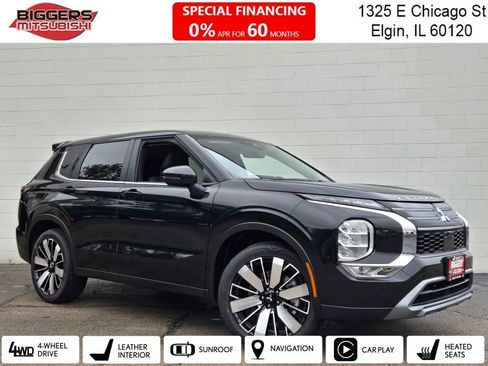 New 2025 Mitsubishi Outlander SE image 1