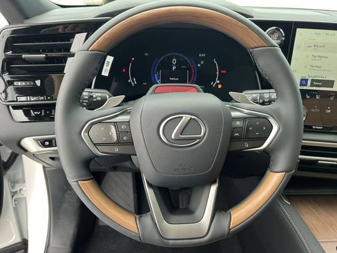 Used 2024 Lexus RX 350 Premium Plus w/ Convenience Package FWD image 14