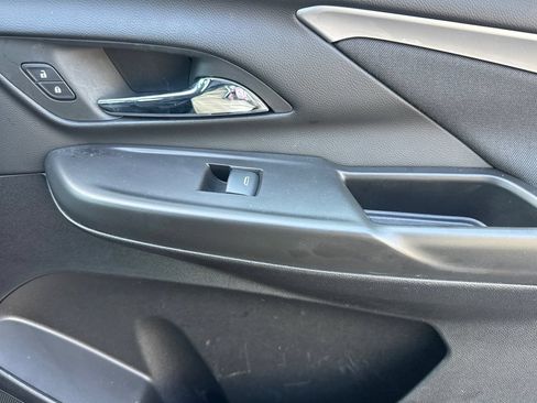 Used 2023 Chevrolet Bolt LT FWD image 22