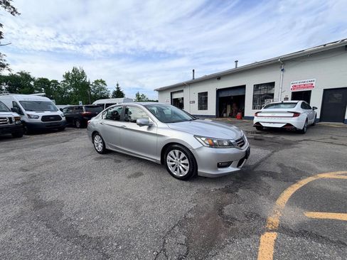 Used 2014 Honda Accord EX image 20