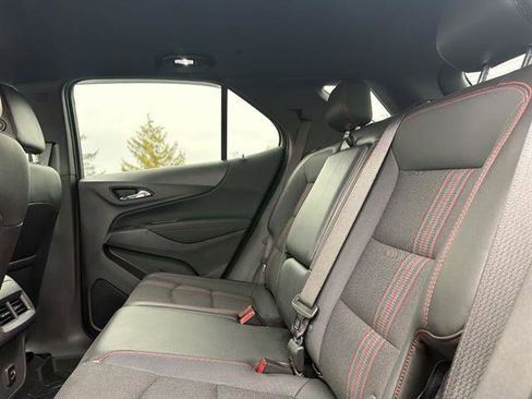 Used 2023 Chevrolet Equinox RS w/ LPO, Floor Liner Package image 45