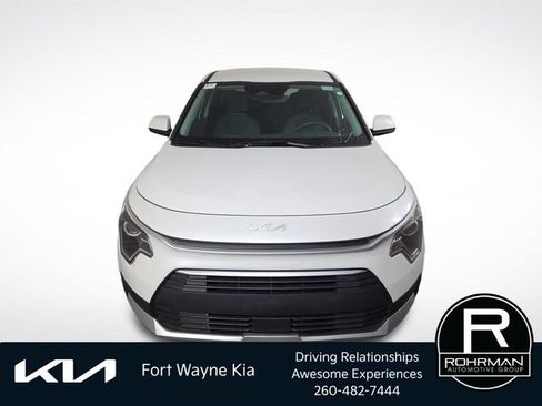 Used 2026 Kia Niro LX FWD image 3