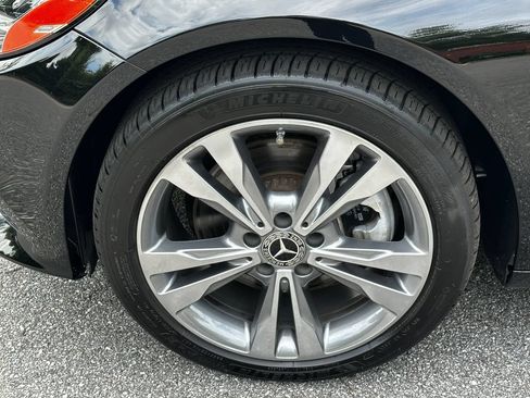 Certified 2021 Mercedes-Benz C 300 4MATIC Sedan image 13