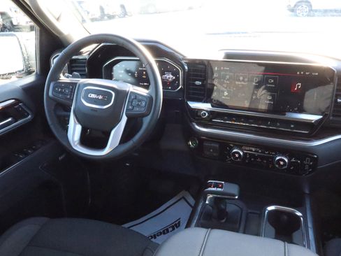 New 2026 GMC Sierra 1500 Elevation w/ Preferred Package image 10