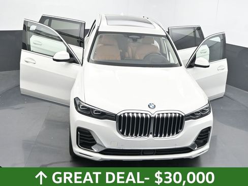 Used 2022 BMW X7 xDrive40i w/ Executive Package image 62