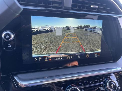 New 2026 GMC Sierra 2500 Denali Ultimate image 15