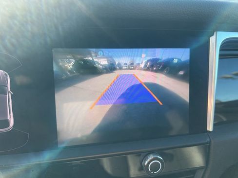 Used 2022 Porsche Macan image 53