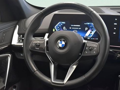 Used 2025 BMW X1 xDrive28i AWD/4WD image 24