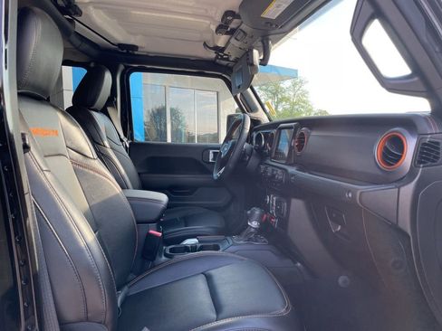 Used 2022 Jeep Gladiator Mojave image 16