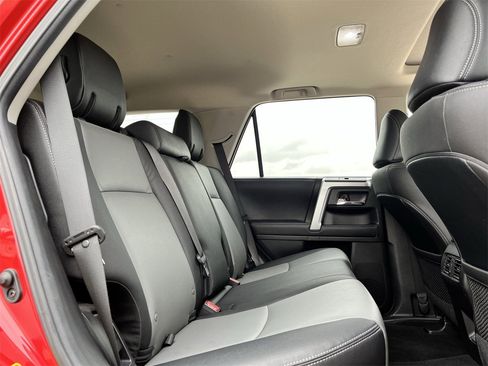 Used 2023 Toyota 4Runner SR5 Premium w/ Moonroof Package image 27