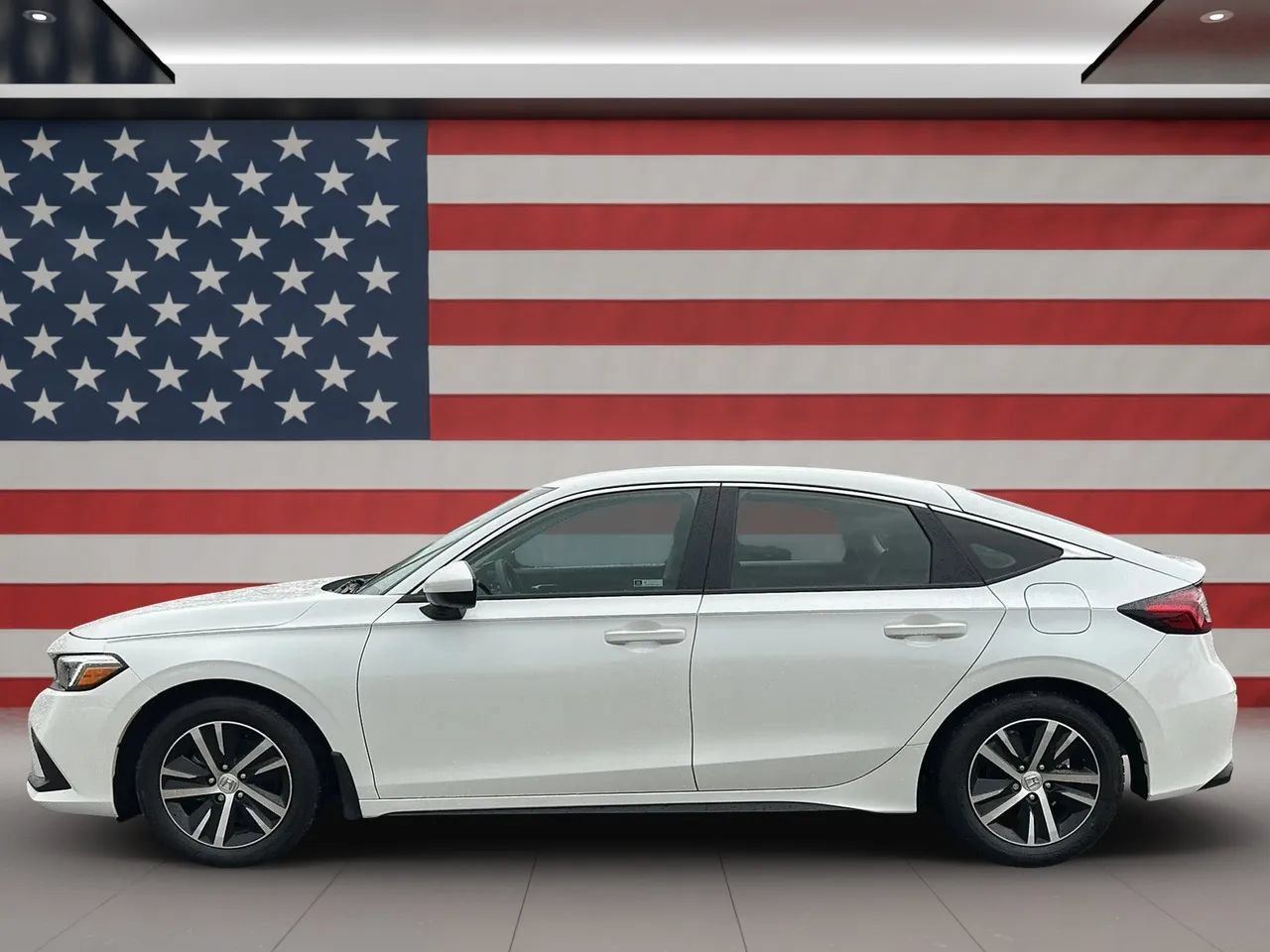 Used 2024 Honda Civic LX image 6
