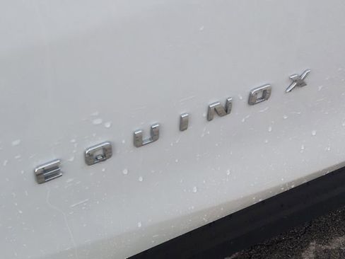 Used 2023 Chevrolet Equinox Premier image 32