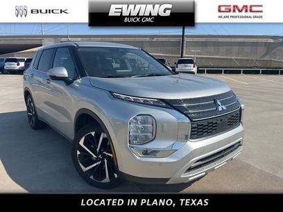 Used 2024 Mitsubishi Outlander SE