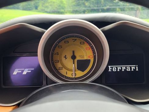 Used 2016 Ferrari FF image 21
