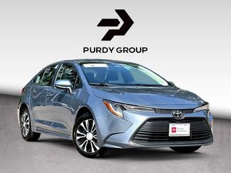 Certified 2025 Toyota Corolla LE FWD video 1