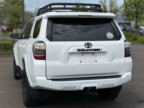 Used 2023 Toyota 4Runner SR5 image 3