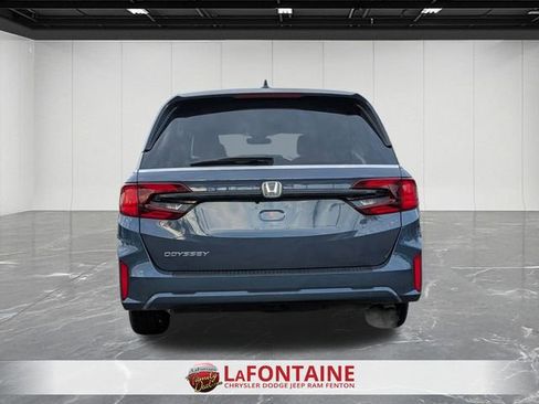 Used 2025 Honda Odyssey EX-L image 4