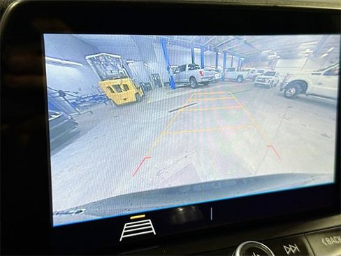 Used 2020 Chevrolet Blazer LT image 15