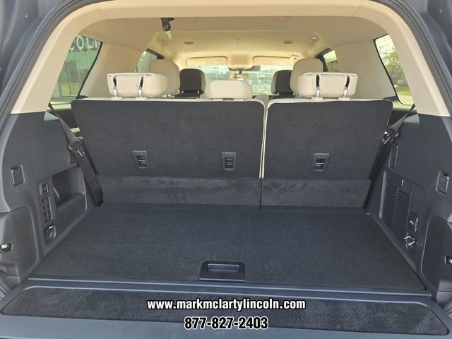 New 2027 Lincoln Navigator Premiere AWD/4WD image 13
