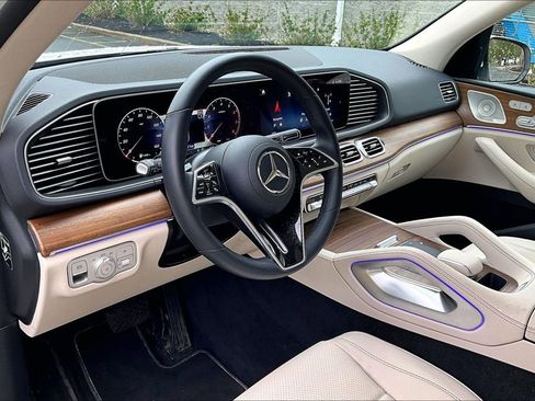 Used 2026 Mercedes-Benz GLE 450 4MATIC image 13
