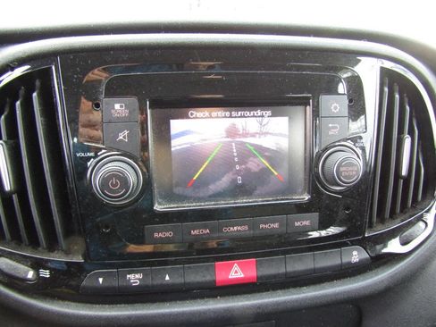 Used 2019 RAM ProMaster City Tradesman image 12