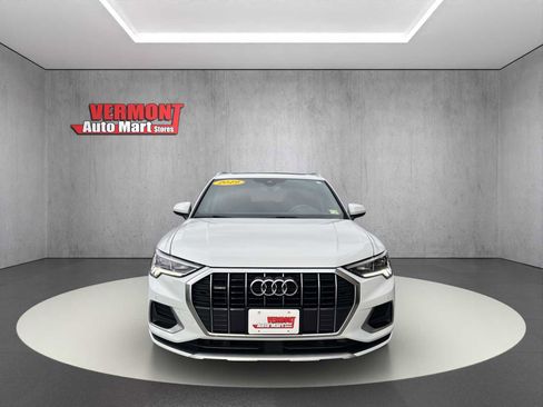 Used 2019 Audi Q3 2.0T Premium Plus w/ Premium Plus Package image 2