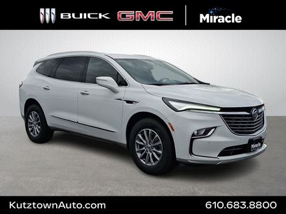Used 2023 Buick Enclave Essence