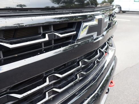 Used 2023 Chevrolet Silverado 1500 LT Trail Boss AWD/4WD image 12
