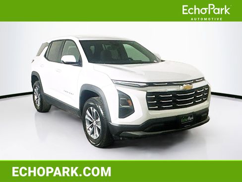 Used 2025 Chevrolet Equinox LT image 1
