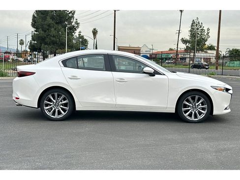 New 2026 MAZDA MAZDA3 2.5 S Sedan w/ Preferred Pkg image 4