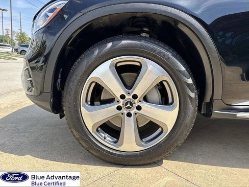 Used 2022 Mercedes-Benz GLC 300 image 6